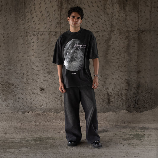 Moon Print T-Shirt – Vintage Oversized